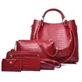 Ensemble 4 pièces de sacs à main rouges à texture crocodile avec pochette et portefeuille - Rouge