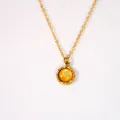 Collier en acier inoxydable plaqué or 14 carats avec pendentif pierre jaune - Coquille Jaune Sertie