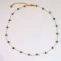Collar de cadena de acero inoxidable dorado con cuentas de piedra natural azul y negra - Collar de Turquesa Africana