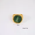 14K goud vergulde roestvrijstalen ring met een ronde groene natuurstenen inleg - Verstelbaar / R6-Afrikaanse Jade