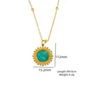 Halskette aus 14K Gold-Edelstahl mit sonnenförmigem Anhänger und türkisem Edelstein - Scheibe Sonne Perle Stil (XB253009)
