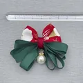Handmade Christmas bow accessory in red and green ribbon with a pearl pendant - Japanese Style Red Pattern
