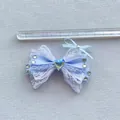 Fiocco per capelli in pizzo azzurro con strass a cuore e righello per misurazione - Azzurro