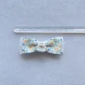 Fiocco doppio floreale per cuccioli con orsetto in resina e pizzo per capelli bimbi - Stile Orsetto Floreale Blu Giallo Con Salvagente (1)