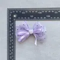 Lazo de malla morado con lunares y rosa blanca para accesorios de cabello y manualidades - Lazo de Malla de Lunares (1) / Violeta Claro