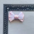 Lazo rosa de lentejuelas con encaje blanco, medida aprox. 8,5x5,5 cm para el pelo - Lazo de Doble Capa / Rosa Purpurina Encaje Blanco