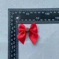 Rote Ripsbandschleife mit rosa Strassstein für Haarschmuck und Bastelbedarf - Rot (Rosa Stein)