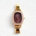 Orologio donna NAIDU oro con quadrante ovale bordeaux e lunetta con cristalli luminosi - NAIDU Ovale con Strass Quadrante Rosso (5975883529662) / Quadrante Rosso con Gioielli