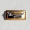 Dettaglio macro della maglia per bracciale italiano con base dorata e nastro di strass - Fiocco Oro