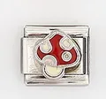 Détail d'un maillon de bracelet italien avec motif champignon rouge en émail - Style Champignon (0016-32)