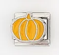 Détail d'un maillon de charme italien avec un motif de citrouille en émail jaune - Style Citrouille Jaune (0016-24)