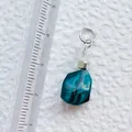 DIY Acryl Anhänger mit blauer facettierter Perle und Lineal zur Größenmessung - Cyanfarbener facettierter Perlenanhänger (18)