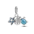 Charm oceanico in argento con pendenti stella marina, tartaruga e conchiglia scintillanti - Trio Oceano Blu Profondo