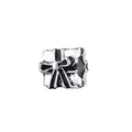 Silberner Geschenkbox-Charm mit schwarzer Schleife für DIY Armbänder und Ohrringe - Silberne Geschenkbox mit schwarzen Linien