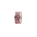 Macro-opname van roségouden bedelbedel met glinsterende roze kristallen - Roségoud Met Roze Strass