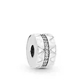 Minimalistischer Silber-Charm-Anhänger mit Zirkonia-Inlay und weißen Emaille-Dreiecken - Silber Dreieck Emaille Zirkonia Stil