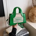 Modieuze groene en beige canvas schoudertas met BEPRO letters borduursel - Groen