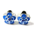 Silberperlen mit royalblauen Emaille-Blütenblättern und funkelnden Kristallen - Blau
