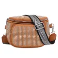 Sac bandoulière en daim marron avec strass argentés et sangle à chevrons - Marron Jaune