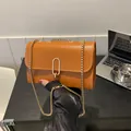 Petit sac carré marron style français avec chaîne dorée et surpiqûres blanches - Brun Foncé