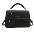 Borsa a tracolla nera con manico intrecciato, dettagli dorati e mini pochette coordinata - Set di borse a spalla / Nero