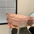 Elegante bolso bandolera rosa caramelo con tirador tejido para uso diario casual - Rosa