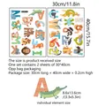 Detailweergave van de dierenalfabet muurstickers met productafmetingen - 30x40cm Stijl