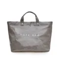 Wasserdichte dunkelgraue PVC-Tragetasche mit Glanzeffekt und weißem TOTE BAG-Aufdruck - Grau