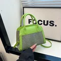 Limettengrüne Schultertasche mit Fischgrätmuster, Doppelgriffen und Retro-Design - Grün