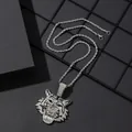 Collier hip hop pendentif tête de tigre avec strass et chaîne torsadée sur fond noir - Pendentif + Chaîne Torsadée / Argent