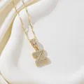 Collier avec pendentif lettre Z doré et zircons brillants sur une chaîne plate - Lettre Z