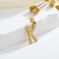 Gouden letter K hanger met bamboe textuur en glad oogje voor dames kettingen - Stijl K Alleen Hanger (Zonder Ketting)