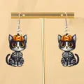 Halloween acryl oorbellen met cartoon skelet kat en pompoen aan metalen haakjes - Skelet Kat Pompoen (Stijl E)