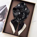 Elegante sciarpa in seta bianca e nera con motivi paisley in una scatola regalo di lusso - Foulard Geometrico Floreale Nero (7)