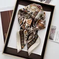 Retro paisley silk scarf with bohemian floral pattern and elegant rolled edges for women - Bandana / Beige