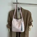 Pink jacquard shoulder bag with silver bamboo landscape pattern and grey silk tassel - One Size / Pink