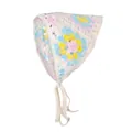 Detail van een handgemaakte gehaakte hoofdband met fijne gebreide madeliefjespatronen - Melkwit Kleurrijke Bloem Bandana