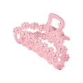 Detailansicht der rosa Haarklammer mit aufwendigen weißen Perlenblumen-Verzierungen - Sichel (A0294) / 9.3cm / Rosa