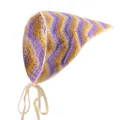 Handgemaakte gehaakte babymuts met paars en geel zigzagpatroon en crèmekleurige rand - Paars Geel Golfpatroon Bandana