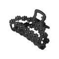 Detailaufnahme der matten schwarzen Blumen-Haarklammer mit feiner Blütenstruktur - Sichel (A0294) / 9.3cm / Schwarz