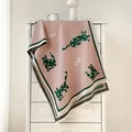 Winter sjaal van imitatie kasjmier met roze kattenpatroon en franjes voor dames - Bruin