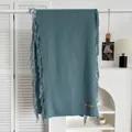 Écharpe bleu cyan aspect cachemire avec franges et étiquette pour la chaleur d'hiver - Bleu Brume