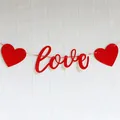 Striscione LOVE rosso in tessuto non tessuto con cuori per decorazioni di matrimoni - Rosso Brillante LOVE