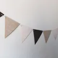 Guirnalda decorativa de lino con banderines en tonos tierra para fiestas y eventos - Papel Aspecto Lino / Marrón Degradado
