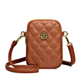 Borsa porta cellulare trapuntata in pelle marrone con chiusura a fiore dorata e tracolla - Marrone
