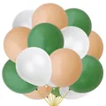 Dettaglio di palloncini in lattice verde bosco, bianchi e albicocca con nastri dorati - Combinazione di Palloncini (Stile 2)