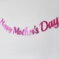Pancarta Happy Mother's Day rosa metalizado colgada sobre un fondo blanco limpio - Pancarta Happy Mother's Day Rosa Rojo Espejo