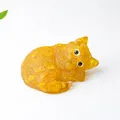 Statua di gatto che dorme in resina arancione e cristallo naturale decorativo - Citrino