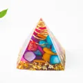 Orgon-Pyramide mit Chakra-Kristallen, Goldspirale und Folie in Harz für Wohndekoration - Abalone-Muschel / 3cm
