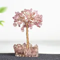 Arbre de fortune en cristal rose avec tronc en fil doré sur un socle de cristal naturel - Branches et Fleurs / Quartz Fraise